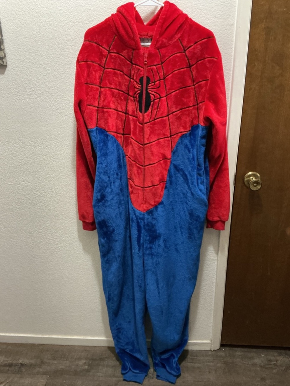 Spider-Man Adult Large Fleece One Piece Pajama Red Blue Hooded Zip Long Sleeve